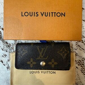 Louis Vuitton Monogram Canvas Key Holder
